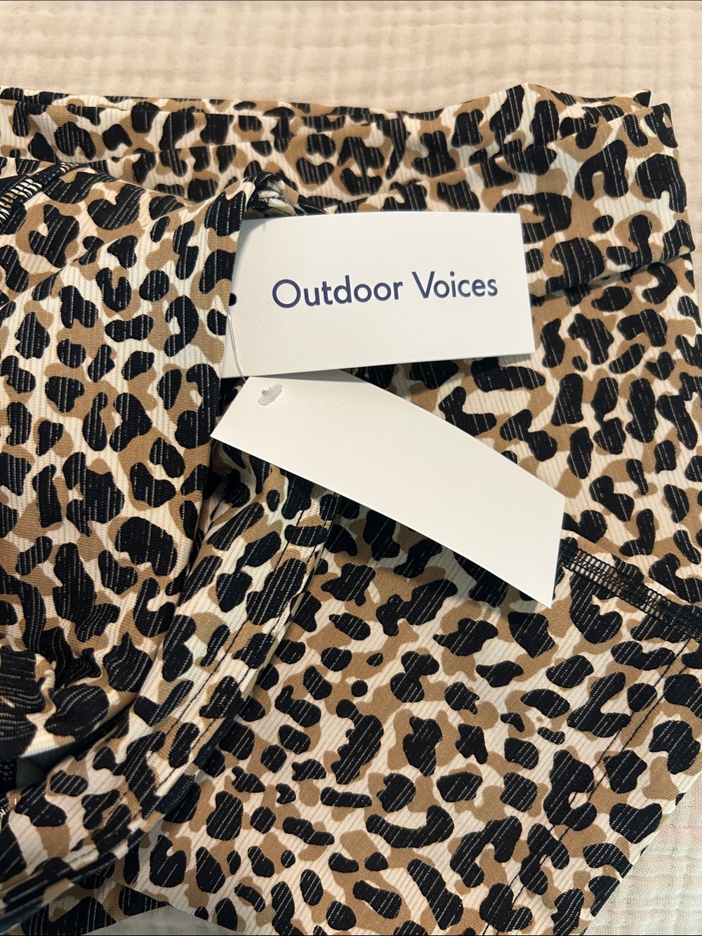 Outdoor Voices Leopard-Pattern Active Shorts - Black & Tan